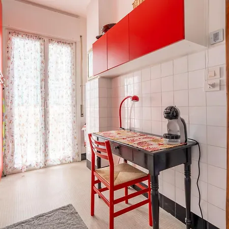 Wake Up To The Sea At - Stunning View From Every * 알라시오