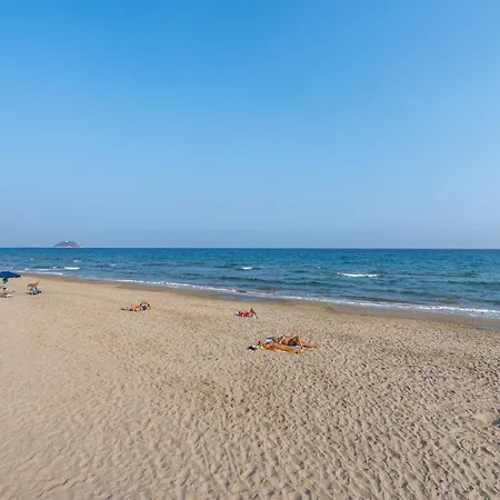 Wake Up To The Sea At - Stunning View From Every 公寓 *