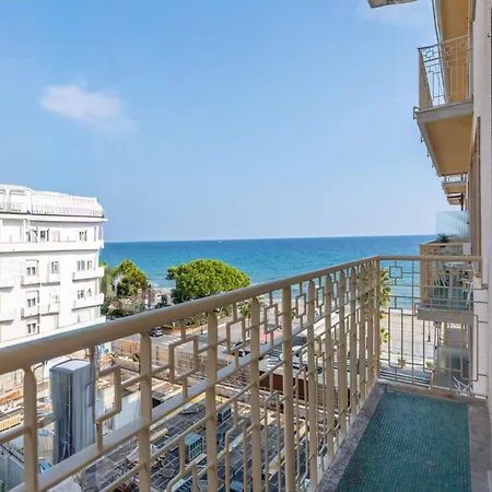 Wake Up To The Sea At - Stunning View From Every * 阿拉西奥