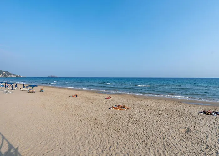 Wake Up To The Sea At - Stunning View From Every Lejlighed *