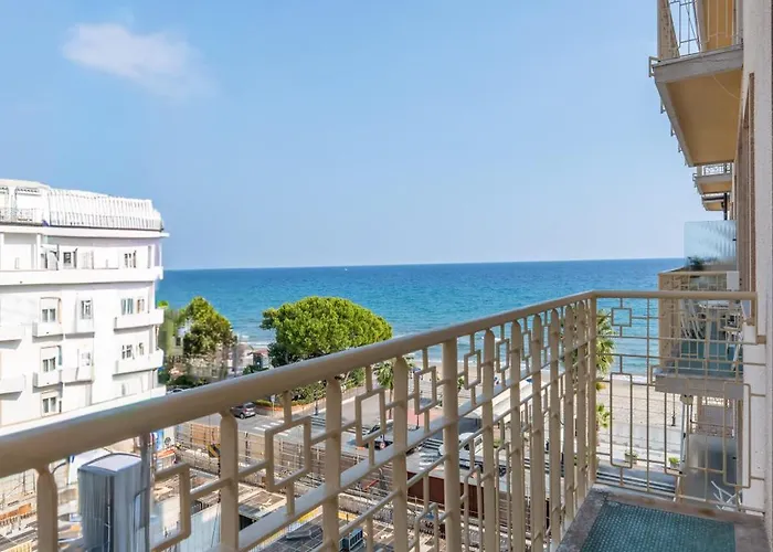 Wake Up To The Sea At - Stunning View From Every * Alassio